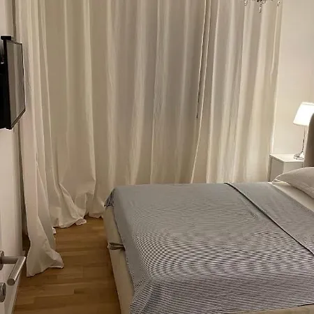 Leon Apartamento Makarska