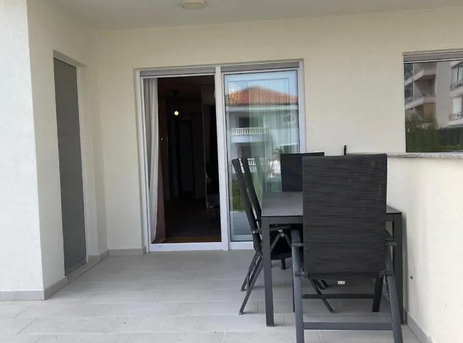 Leon Appartement Makarska